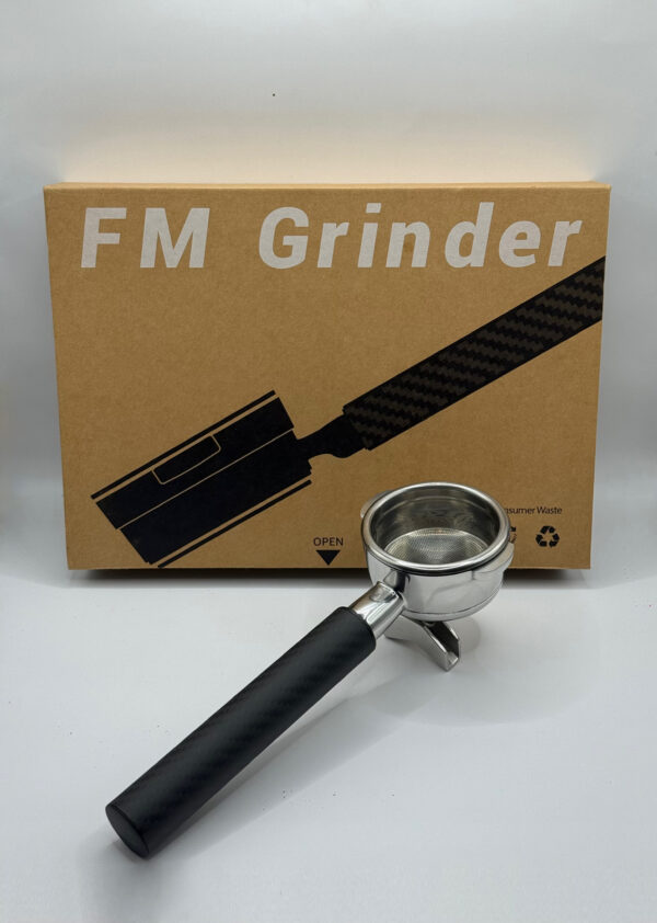 IMG_5700 FM Grinder 58mm Carbon Fiber Detachable Portafilter Handle - Image 1
